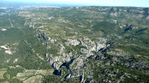Camping Avignon Parc : Petit Luberon Gorges De Regalon C Pnrl Stephane Legal